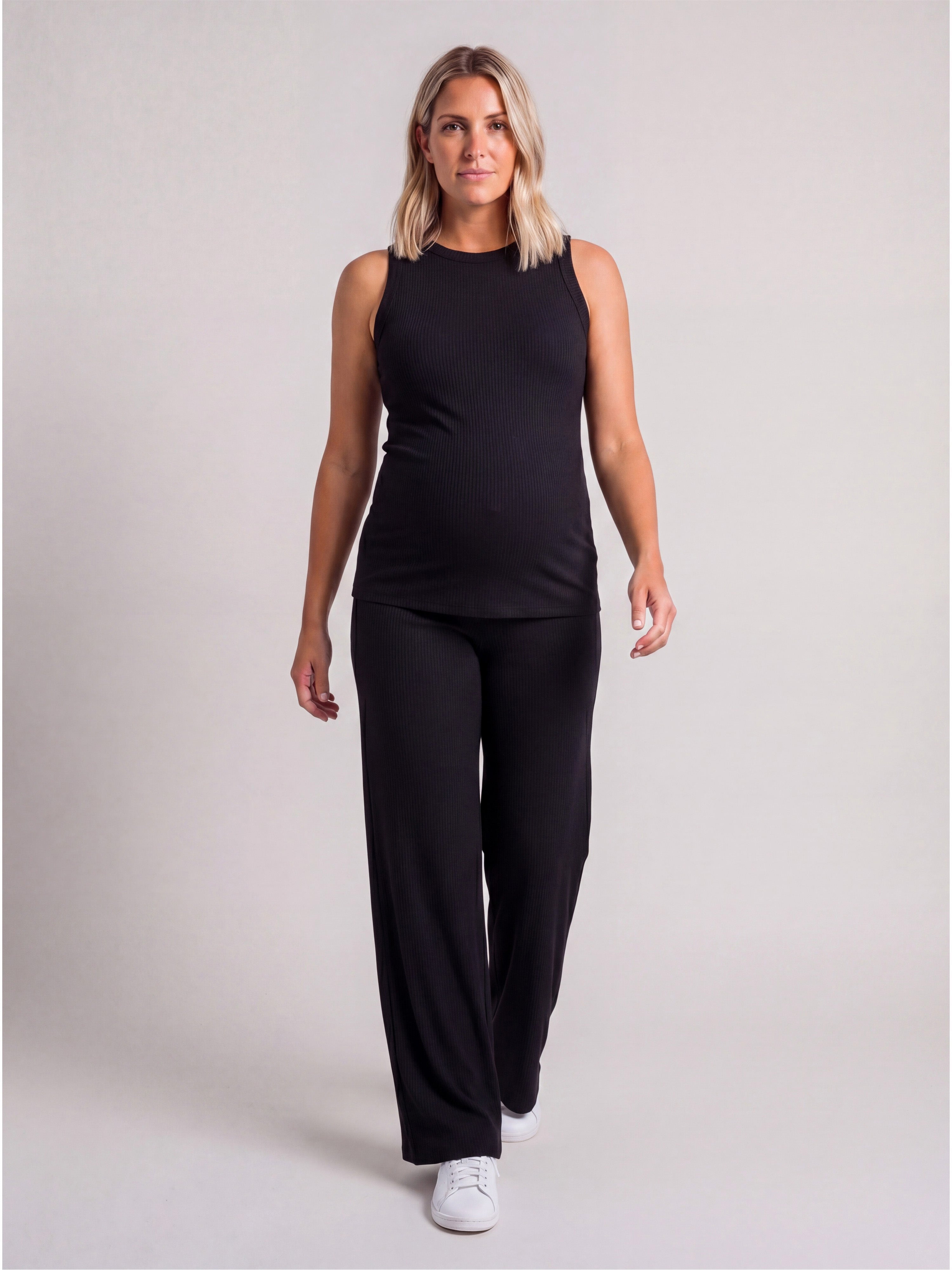M006410-BLAC-S - Front