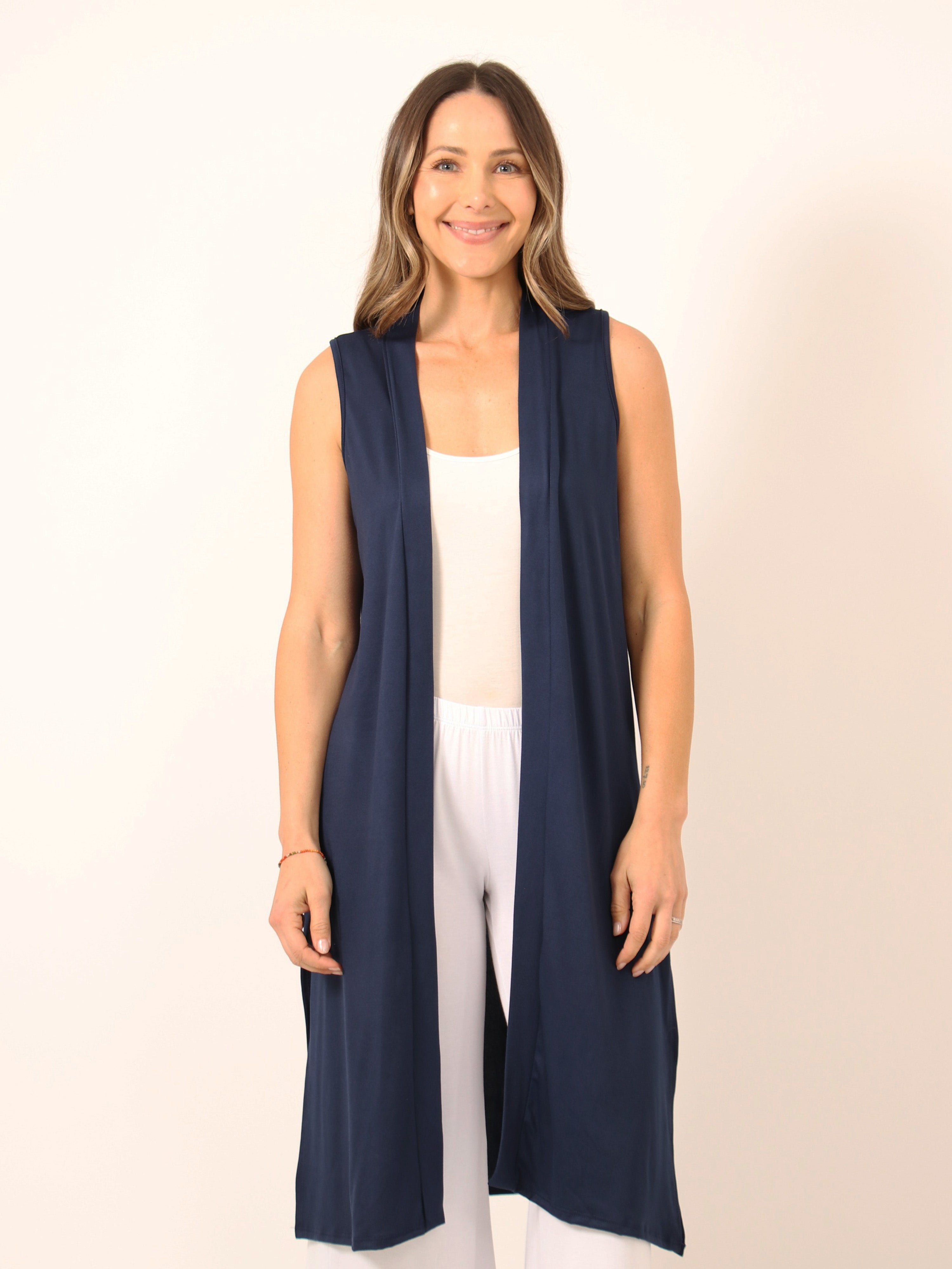 R006332-NAVY-S - Front