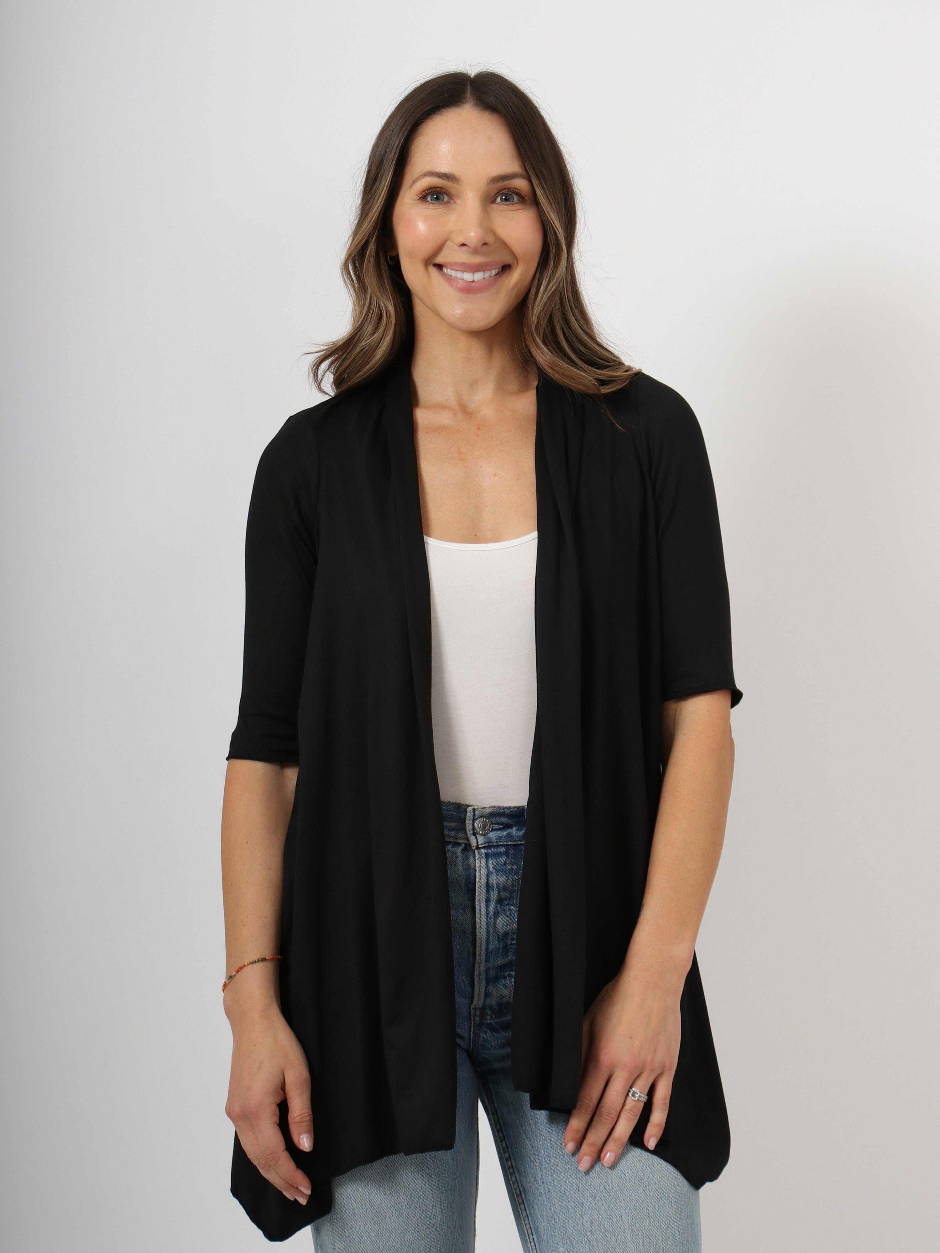 R006341-BLAC-S - Front