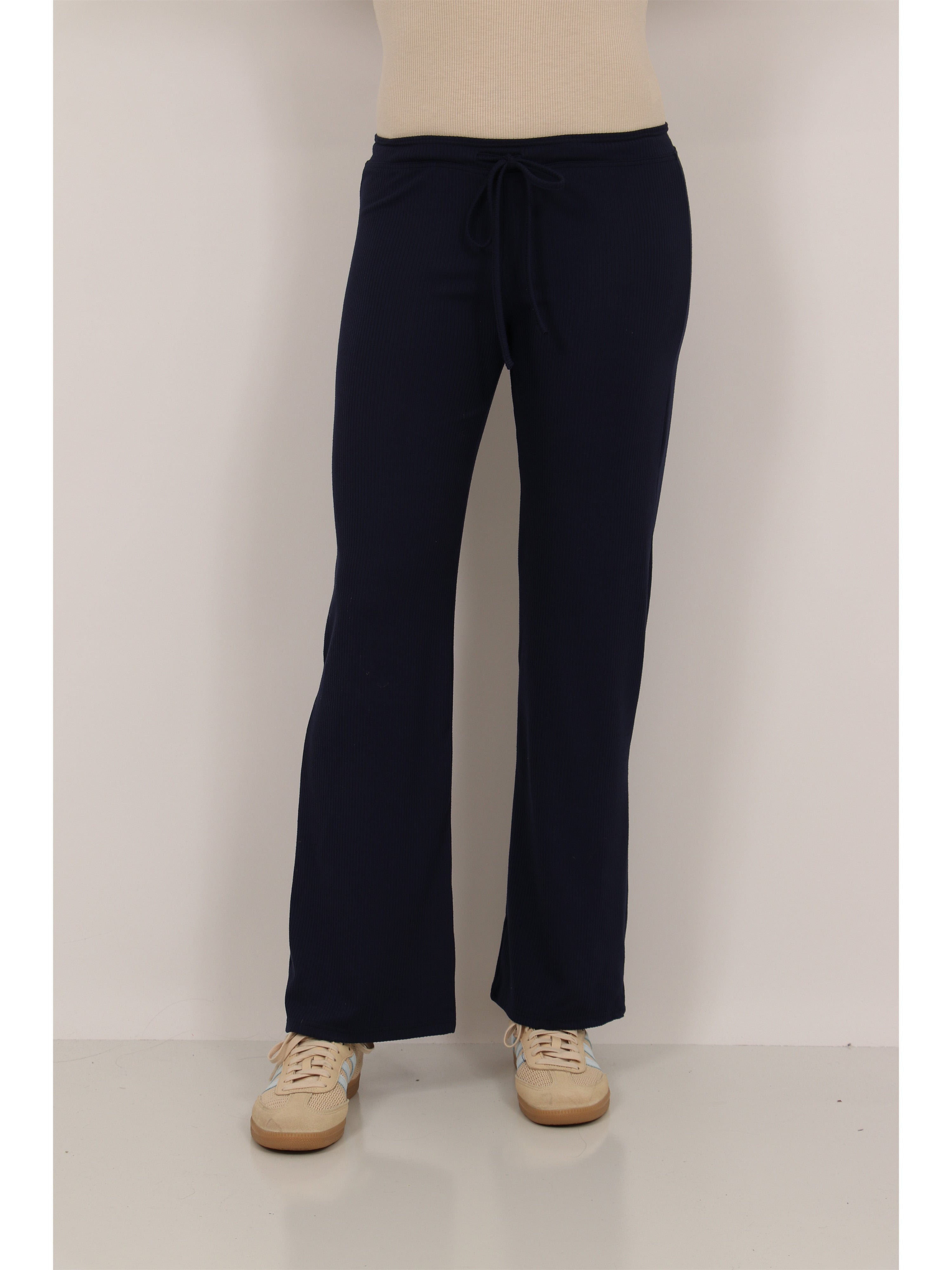 R006582-NAVY-S - Front