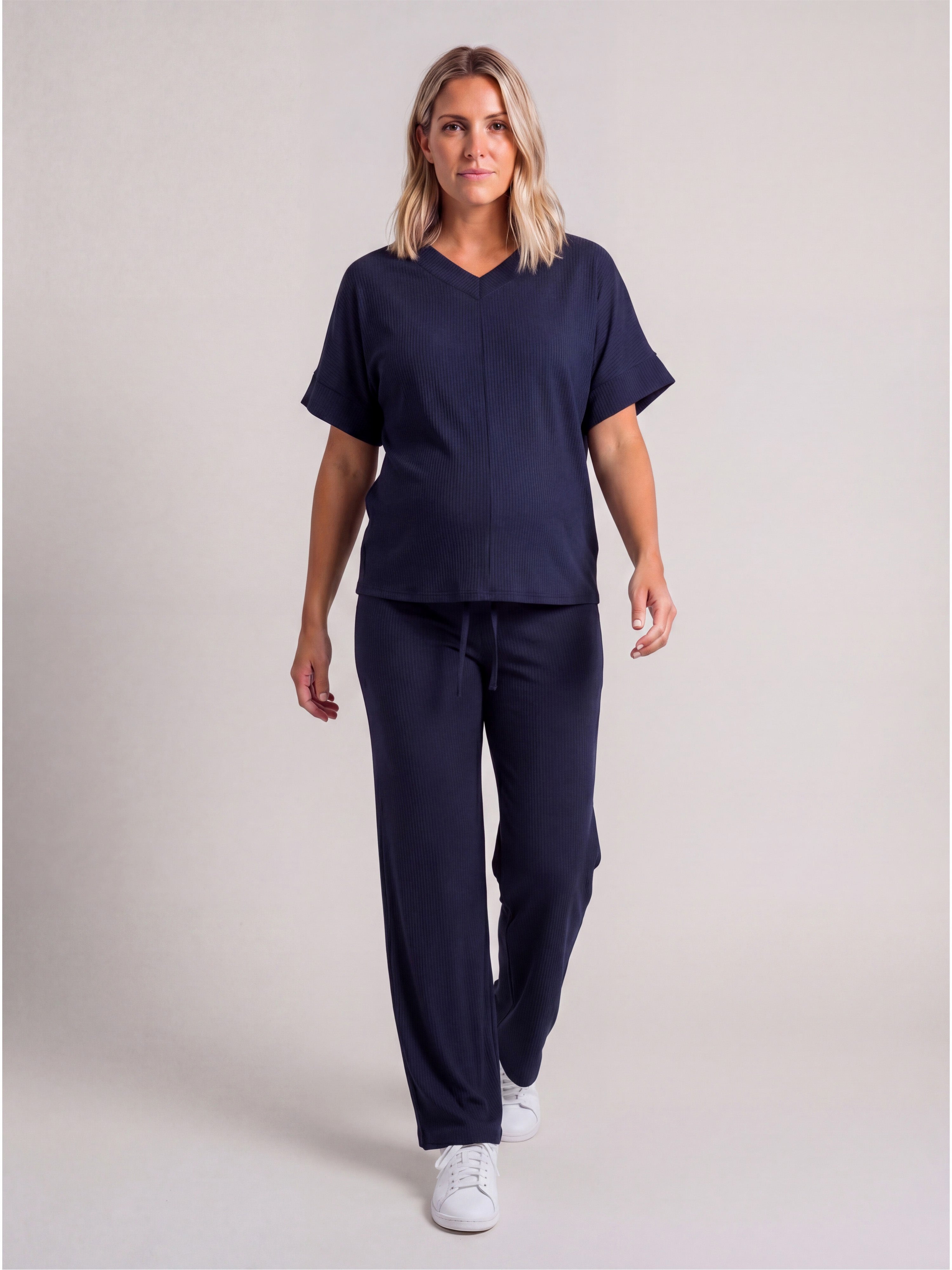 M006409-NAVY-S - Front