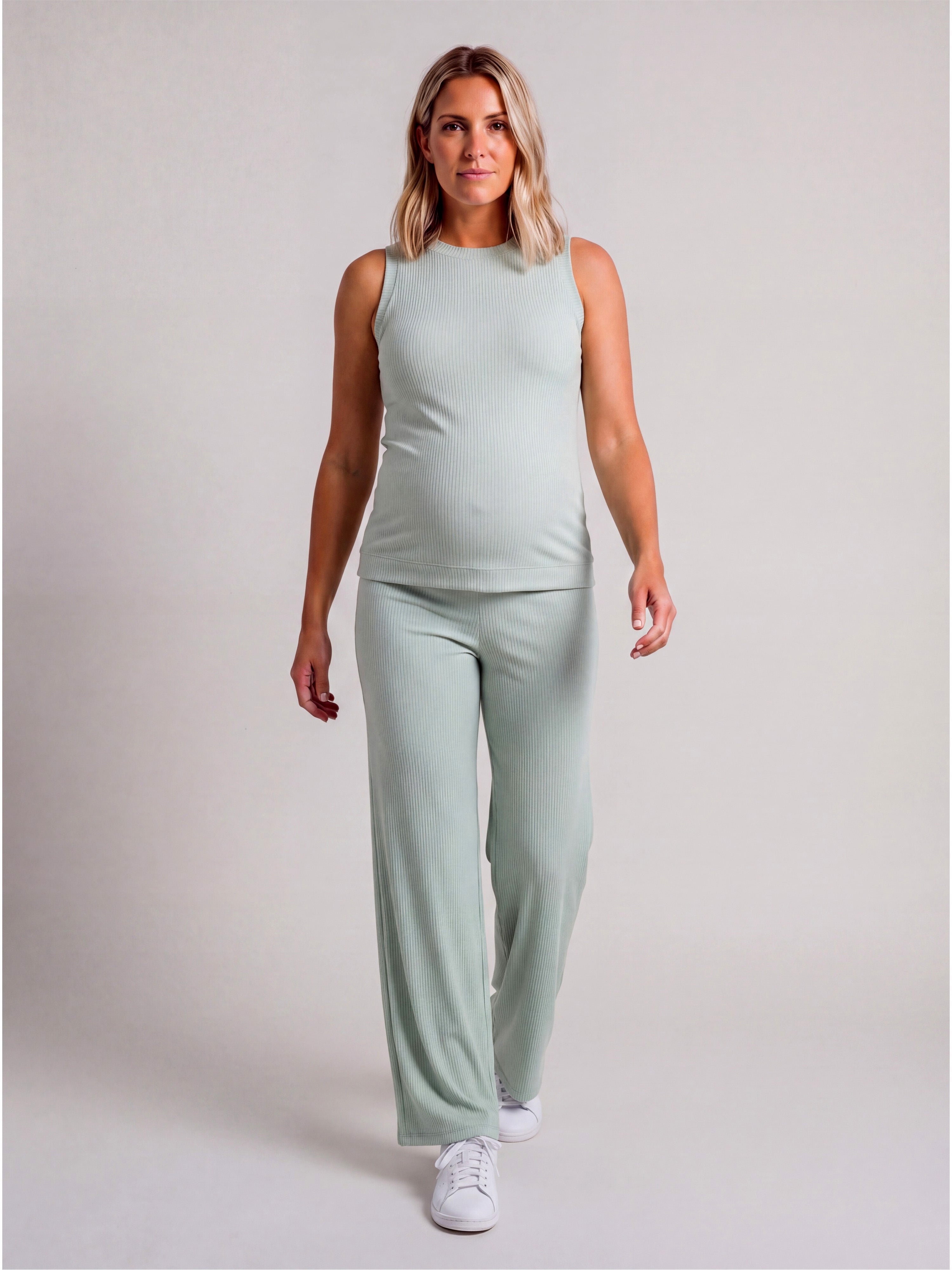 M006410-MINT-S - Front