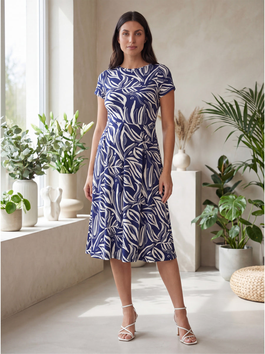 Essential Maternity Abstract Print Short Sleeve Boat Neck Pleated Pocket Fit N Flare Midi Dress