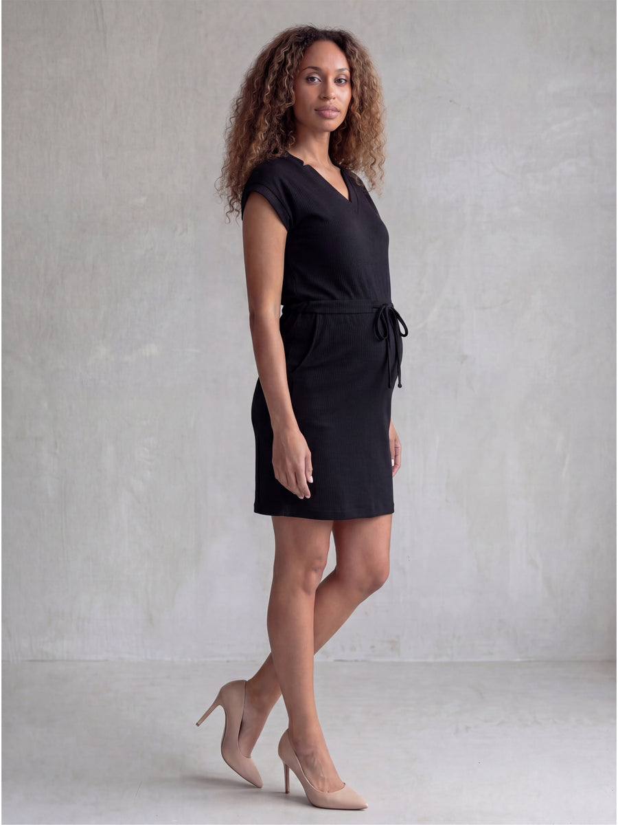 Essential Maternity Ribbed Knit V Neck Drawstring Waist Pocket Knee Length Dress