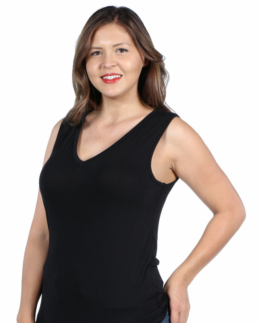 Basic Plus Size V Neck Sleeveless Rounded Hemline Top