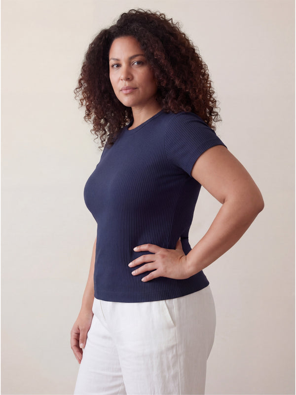Basic Curvy Ribbed Knit Round Neck Short Sleeve Top