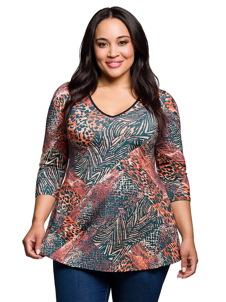 Essential Plus Size Animal Print V Neck Three Quarter Sleeve Tunic Top