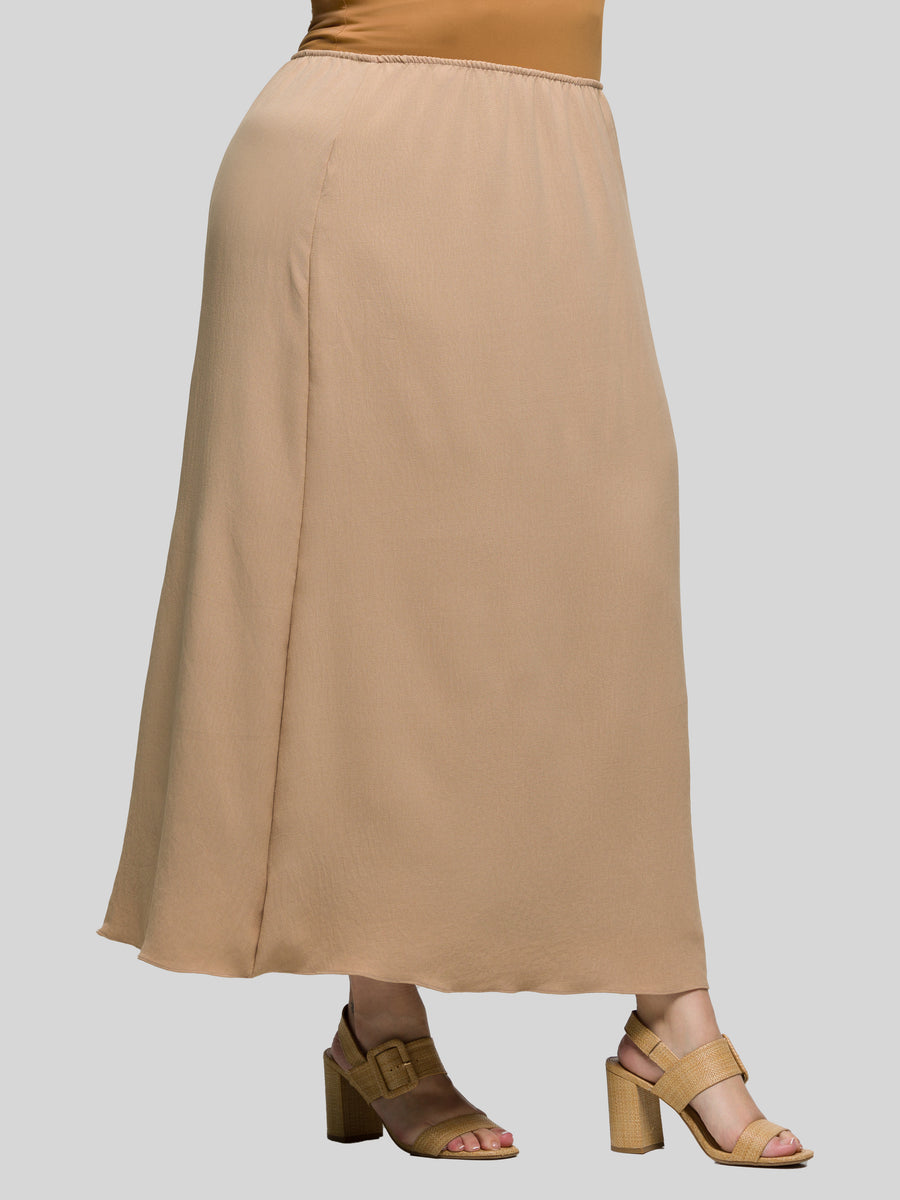 Essential Plus Size Elastic Waist A Line Maxi Skirt