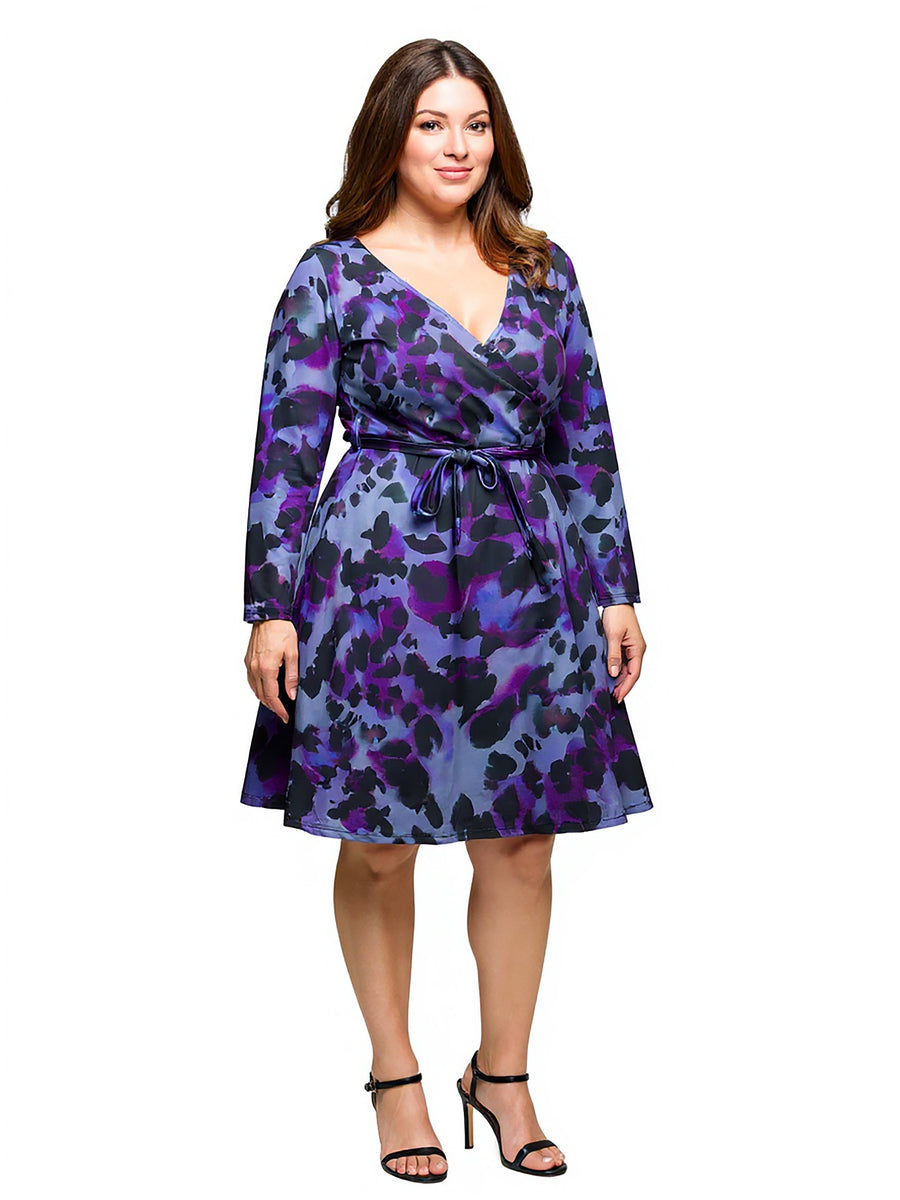 Essential Curvy Animal V Neck Long Sleeve Belted Wrap Dress