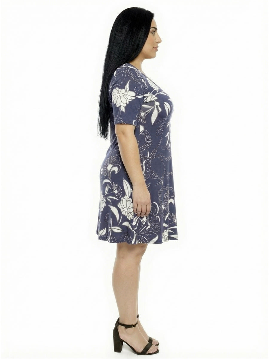 Essential Curvy Floral Scoop Neck Elbow Sleeve Knee Length Dress