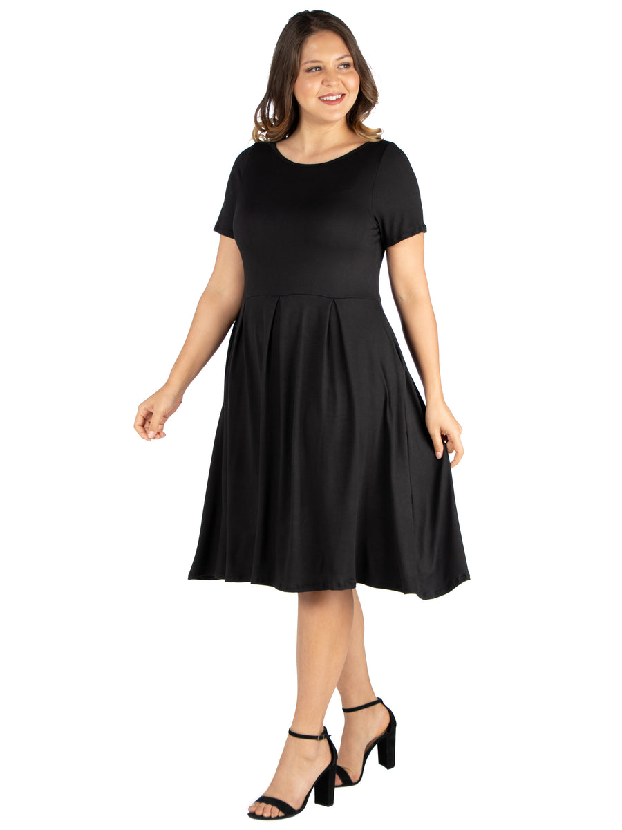 Essential Plus Size Short Sleeve Midi Length Pocket Skater Dress