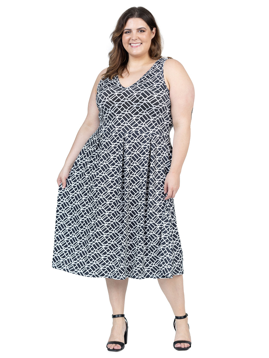 Essential Curvy Midi Length Geo Sleeveless Pleated Pocket Dress