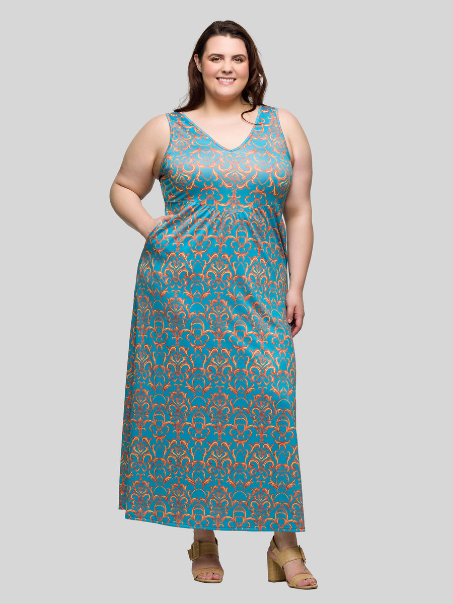 Essential Plus Size Sleeveless V Neck Pocket Maxi Dress