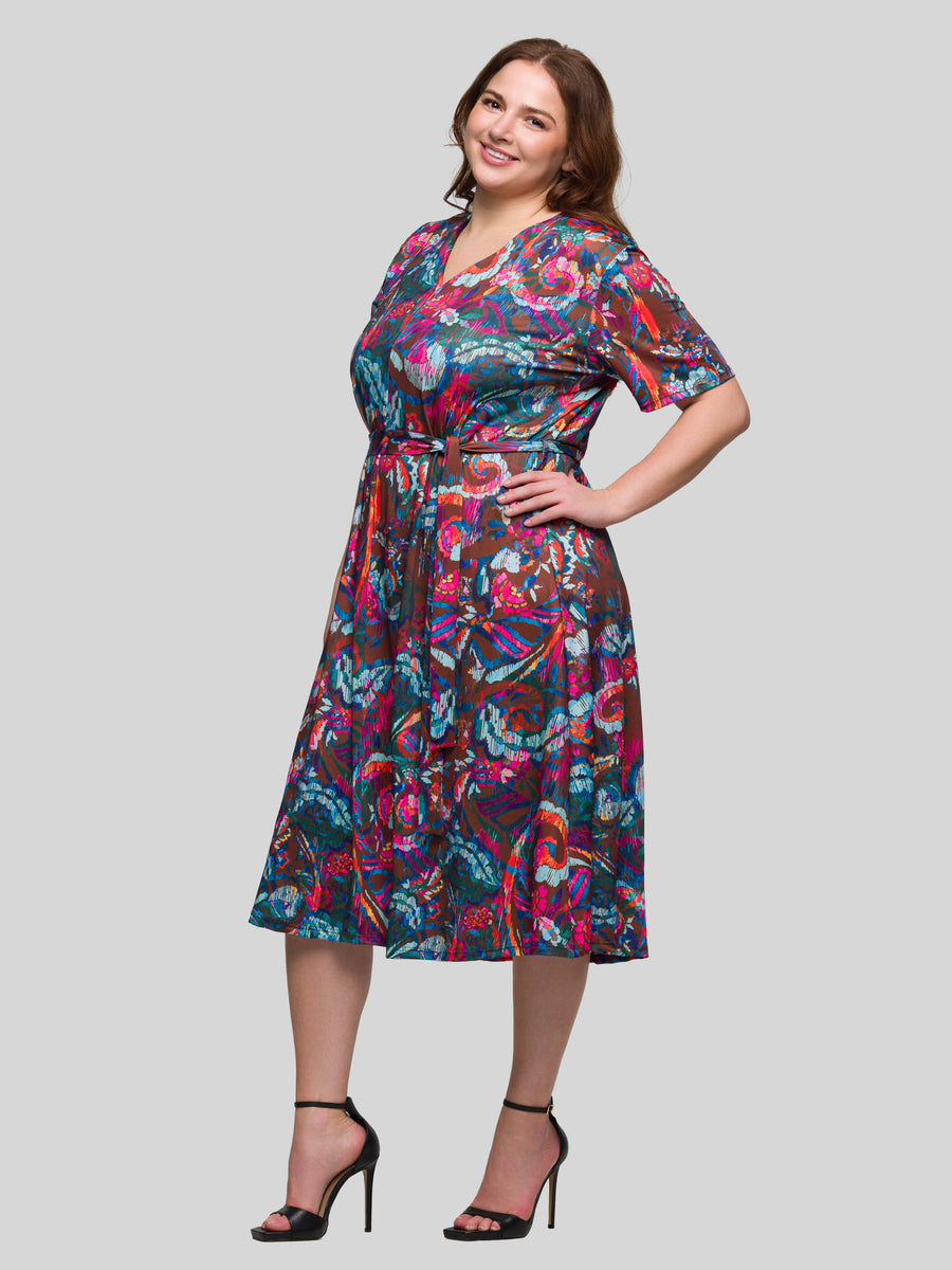 Essential Curvy Paisley V Neck Short Sleeve Tie Waist A Line Midi Dress