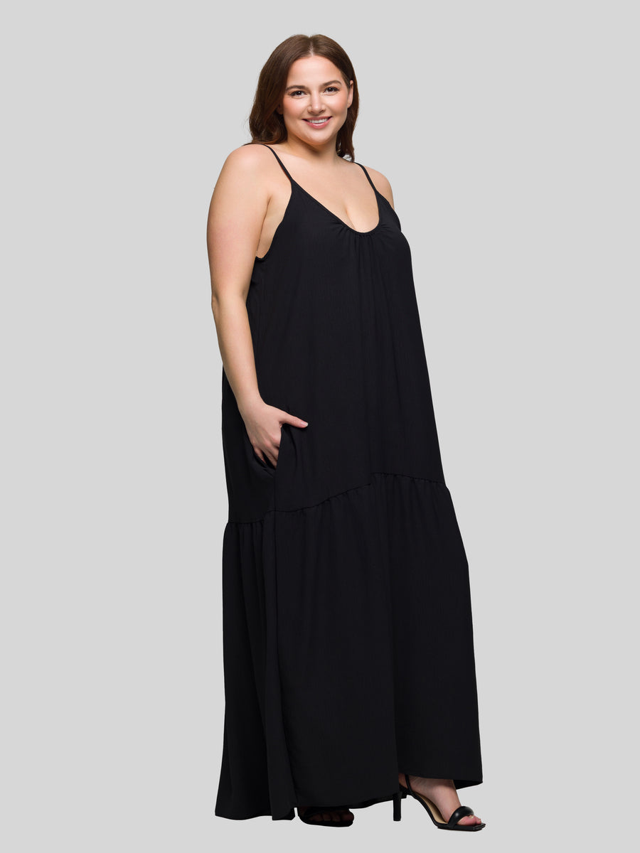 Essential Plus Size Lightweight Spaghetti Strap Pocket Maxi Dress