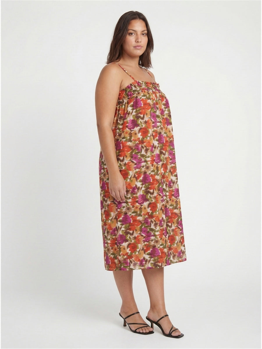 Essential Curvy Abstract Print Spaghetti Strap Smocked Pocket A Line Maxi Dress