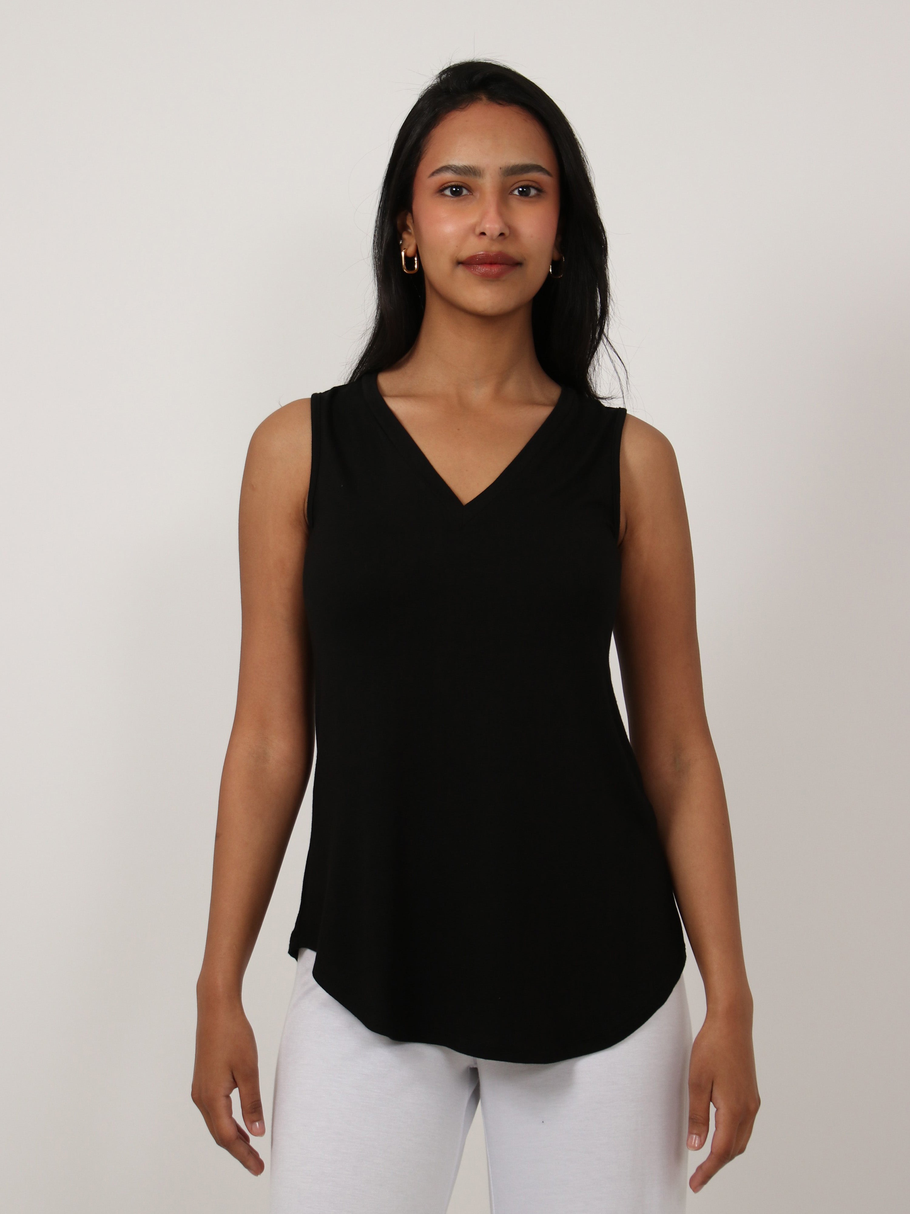 R0062070-BLAC-S - Front