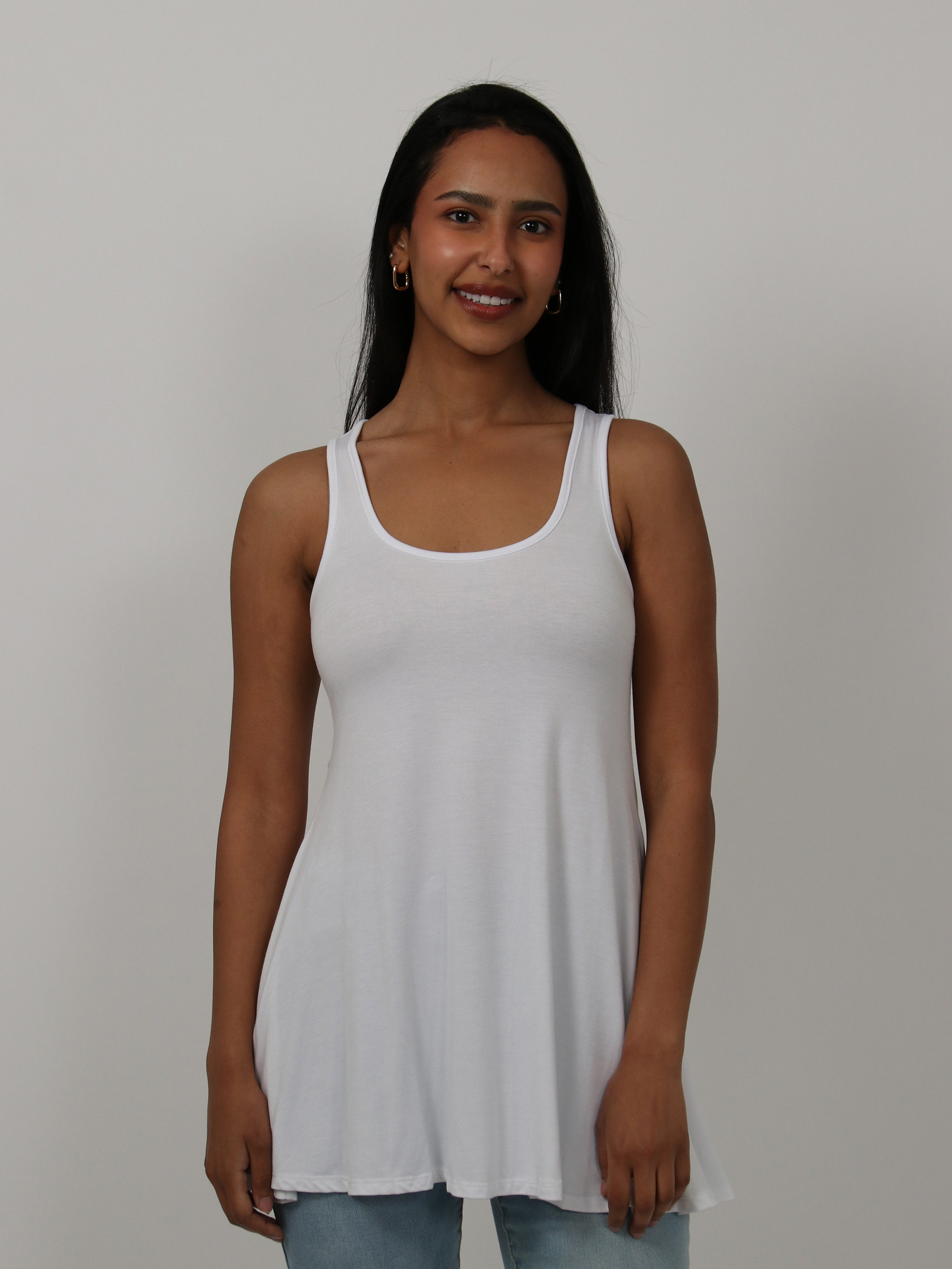 R006211-WHIT-S - Front