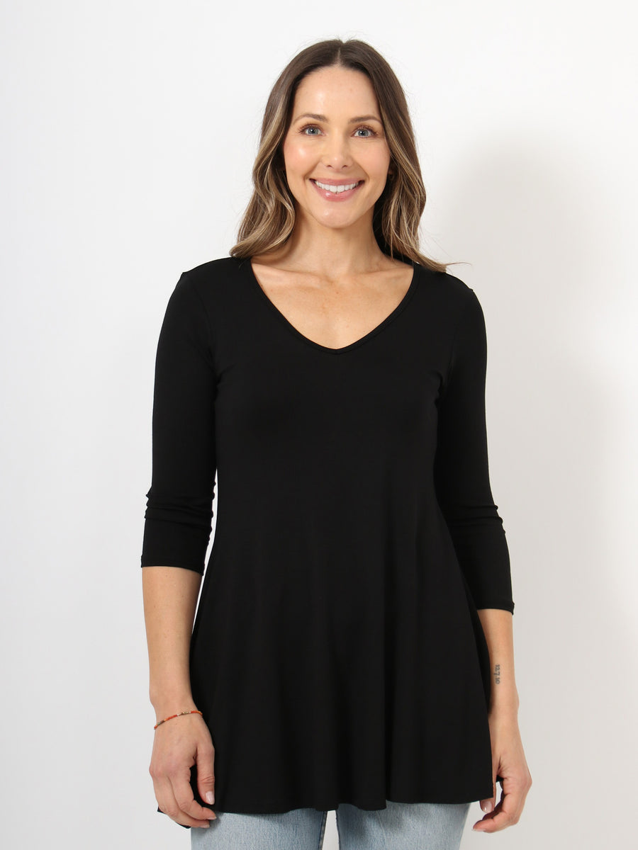 Basic Womens Three Quarter Sleeve V Neck Tunic Top