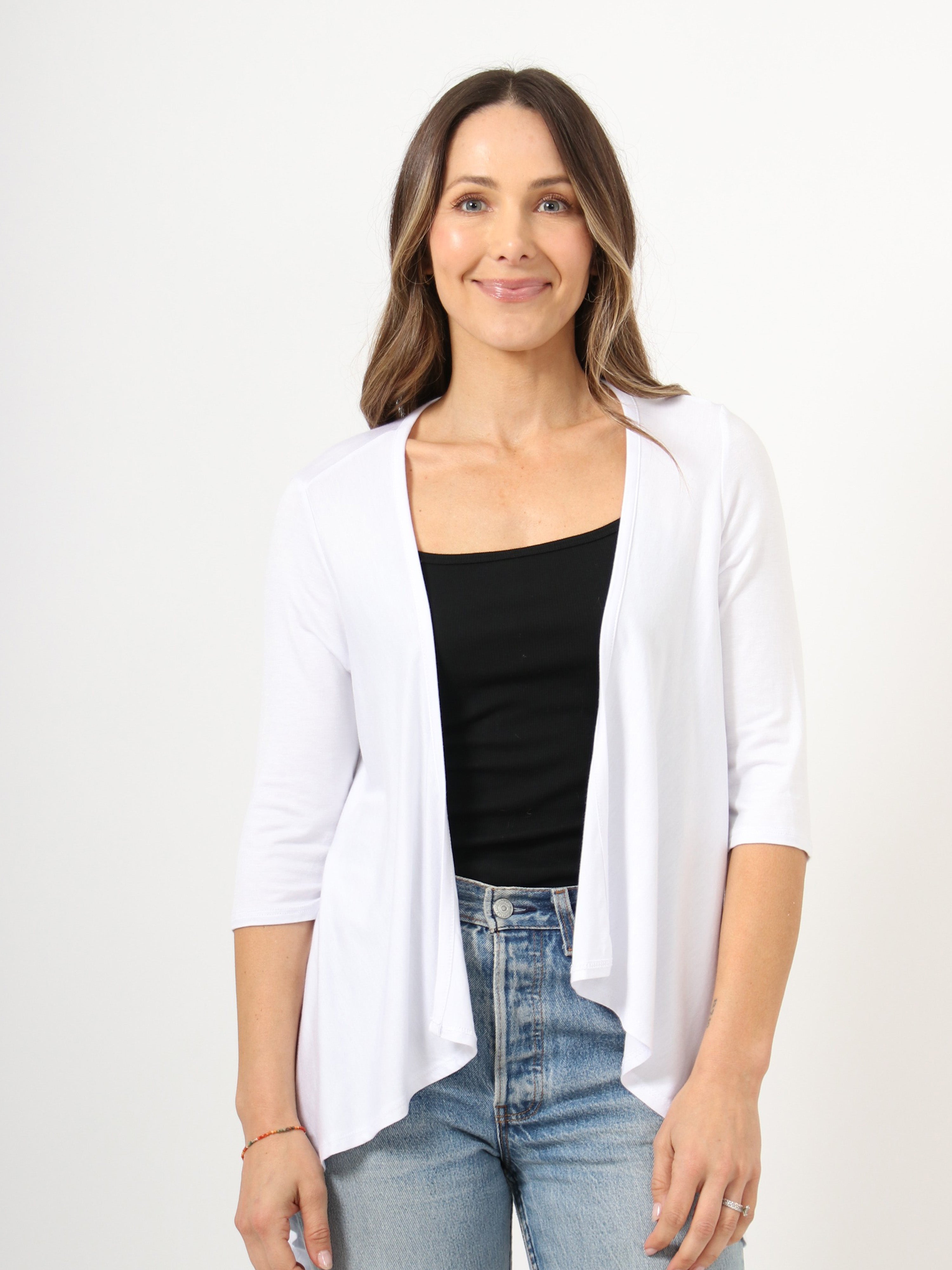 R006303-WHIT-S - Front