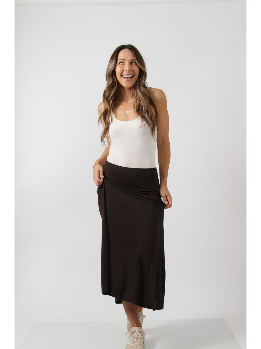 24seven Comfort Apparel Petite Comfortable Fit Elastic Waist A Line Maxi Skirt