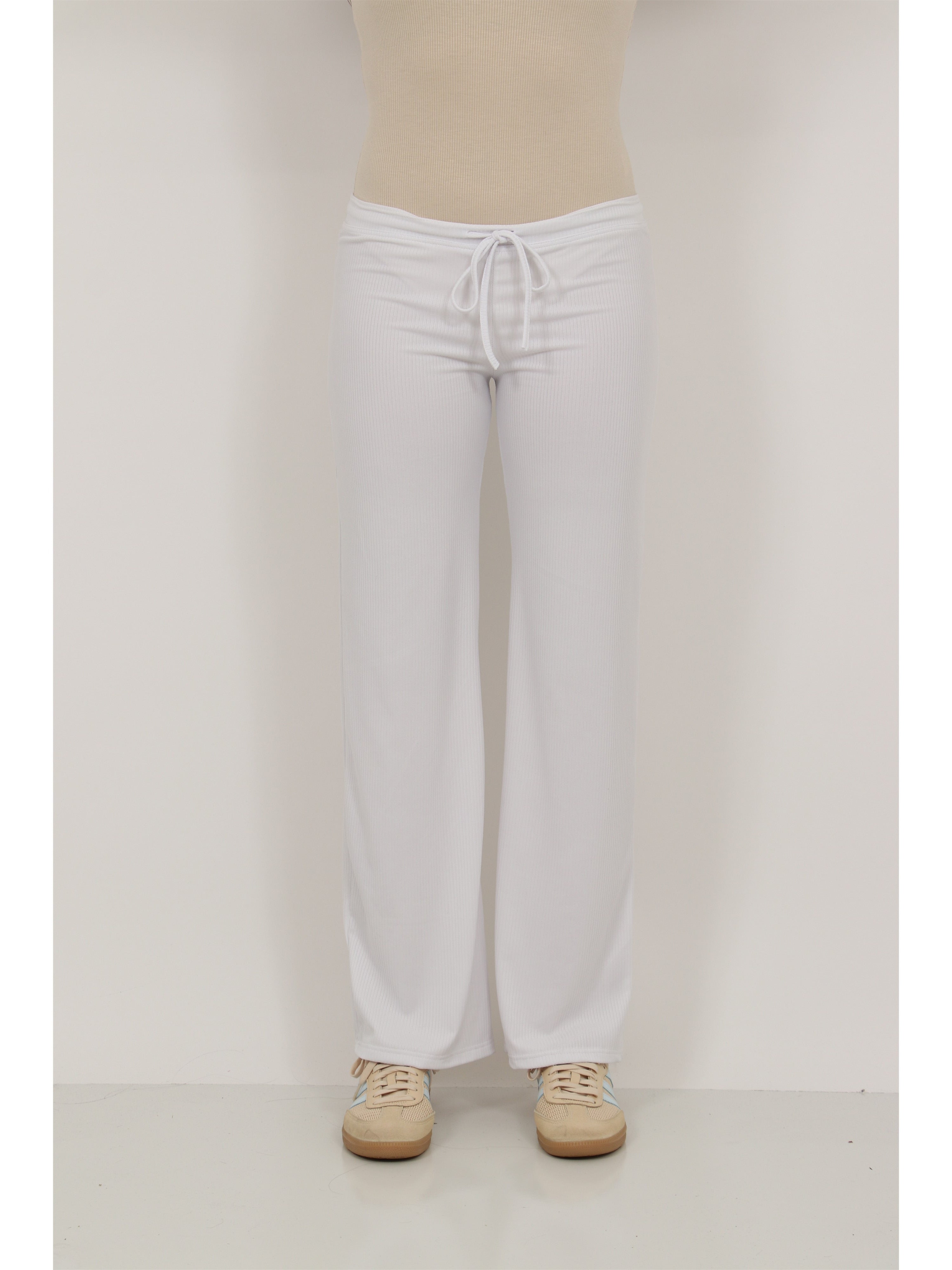 R006582-WHIT-S - Front
