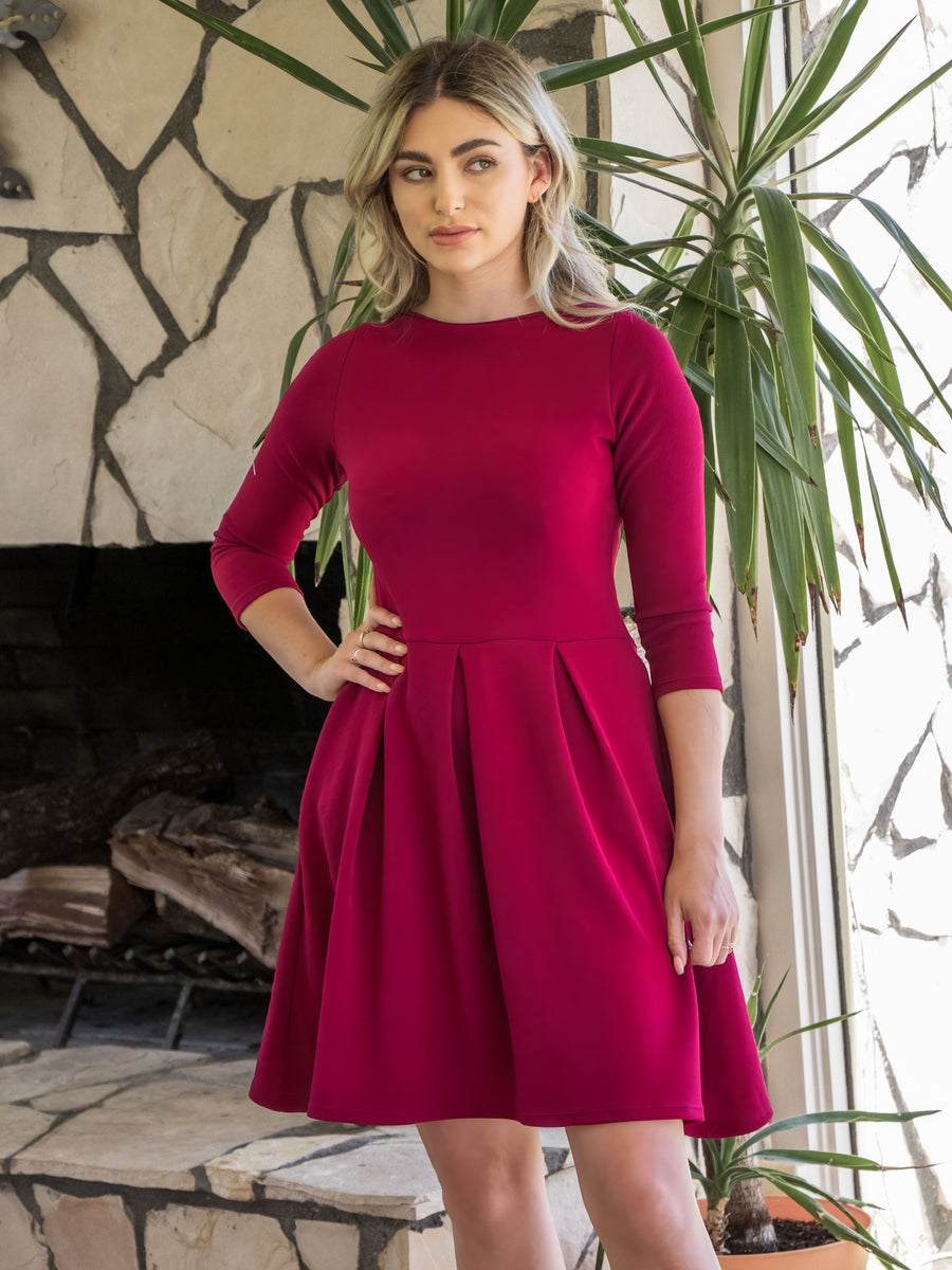 Essential Womens Boat Neck Pleated Fit N Flare Pocket Dress