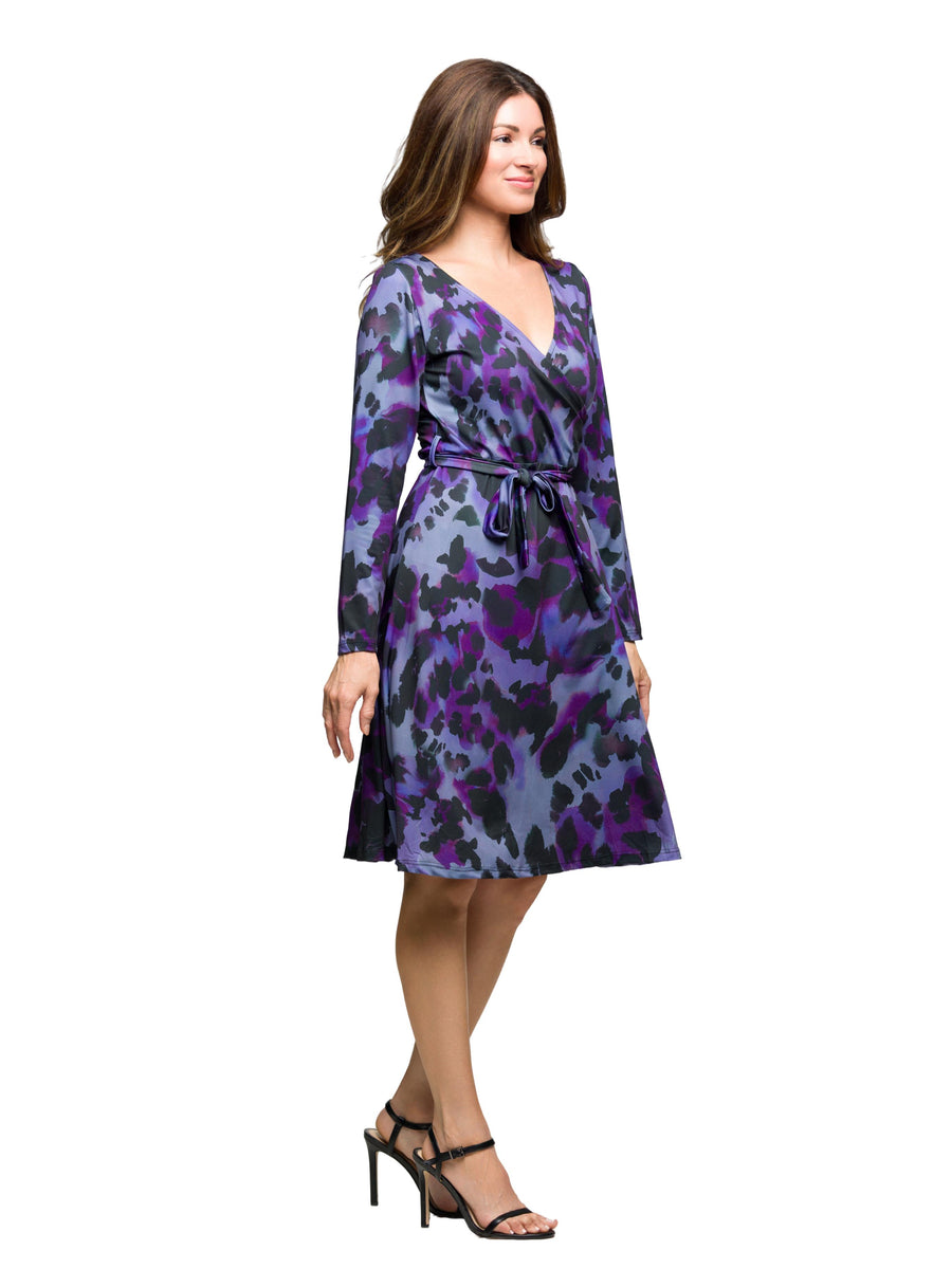 Essential Womens Animal V Neck Long Sleeve Knee Length Wrap Dress