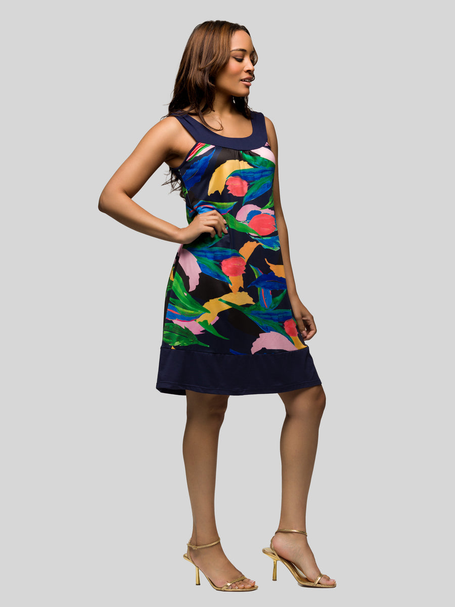 Essential Womens Floral Scoop Neck Sleeveless Knee Length Shift Dress