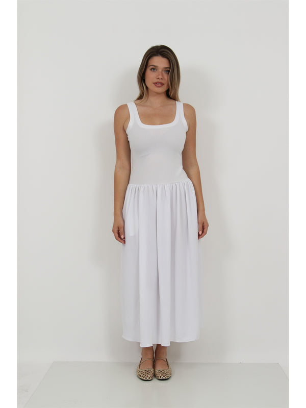 Essential Womens Sleeveless Scoop Neck A Line Pocket Maxi Dress