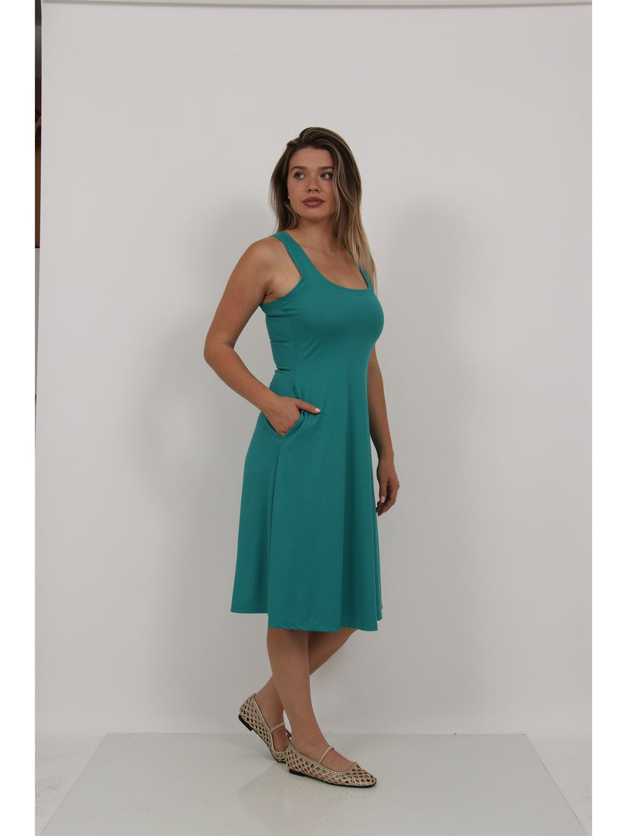 Essential Womens Ribbed Knit Sleeveless Scoop Neck Pocket A Line Midi Dress