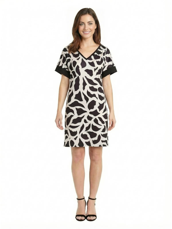 Essential Petite Abstract Print Short Sleeve Knee Length T Shirt Dress